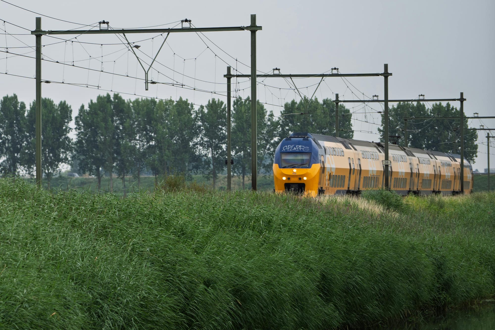 Netherlands and Belgium to Study Direct Eindhoven-Brussels Rail Link