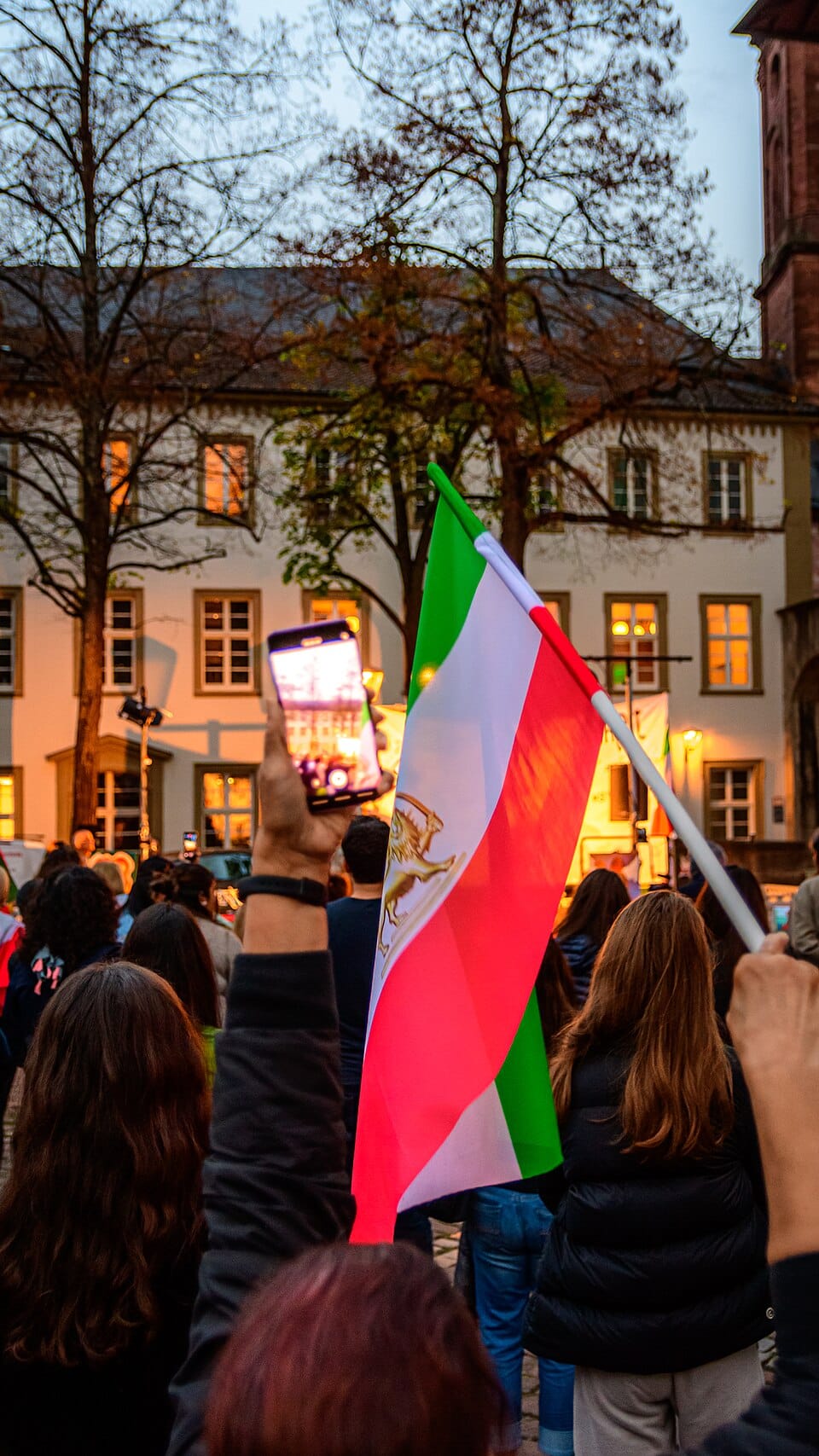 Netherlands Has Paused All Decisions on Iranian Asylum Applications for Six Months post image