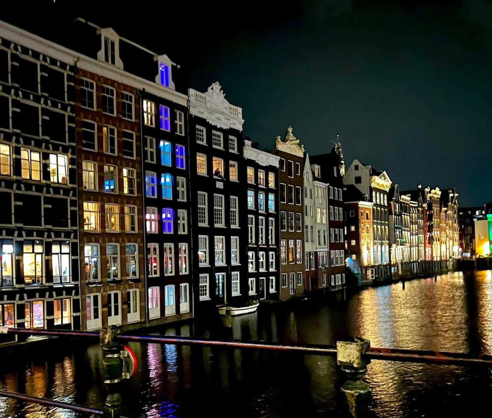 Why Do Dutch Windows Have No Curtains? post image