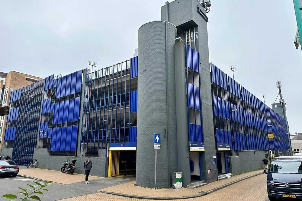 Municipality Plans to Replace Haddingestraat Parking Garage with Family Homes post image