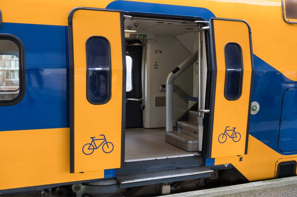 Train Ticket Price Increase Halved to 6% After Government Compromise post image