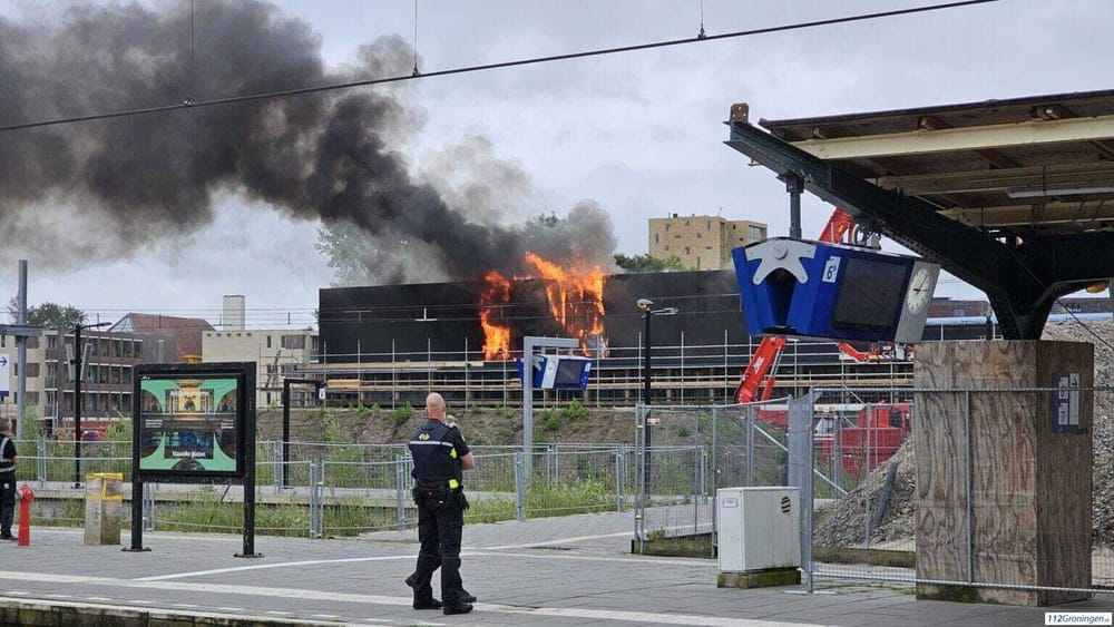 Fire at Groningen Central Station, Smoke Will Last Until Noon post image