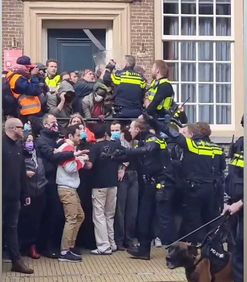 Pro-Palestine Protest in Groningen Leads to Eviction of Encampment post image