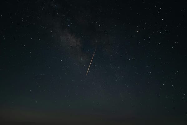 Meteor Seen Over the Netherlands Sent Fragments Into German Homes post image