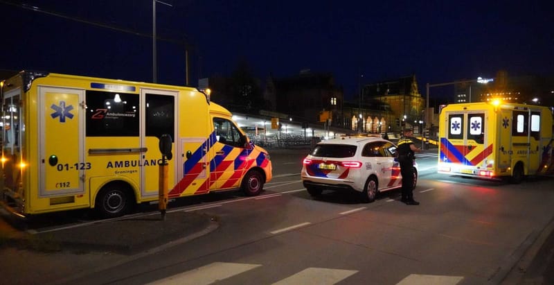 Two Injured in Possible Stabbing Near Stationsweg in Groningen post image