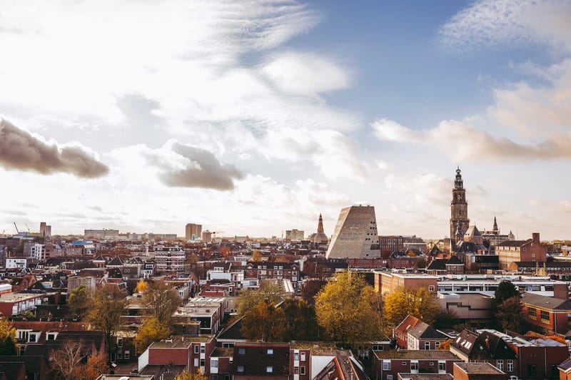 Groningen Faces Economic Pressure from Job Shortages and Declining Government Employment post image